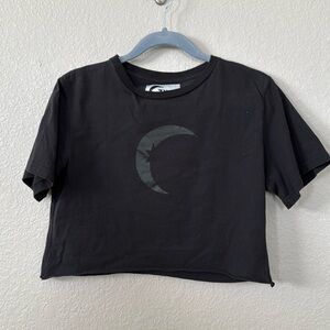 ZYIA active black crop tee. Women’s medium. Moon logo